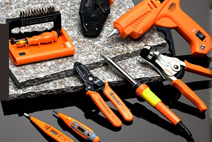 Dụng cụ cầm tay có mấy loại? Nên mua bộ dụng cụ cầm tay hay thiết bị lẻ?